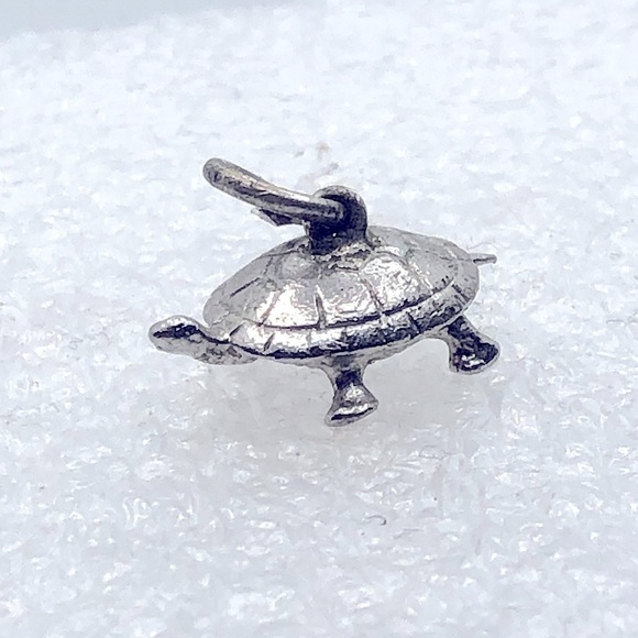 Vintage Jewelry - Vtg Sterling Silver Turtle Tortoise Charm Bracelet Charm / Mini Pendant